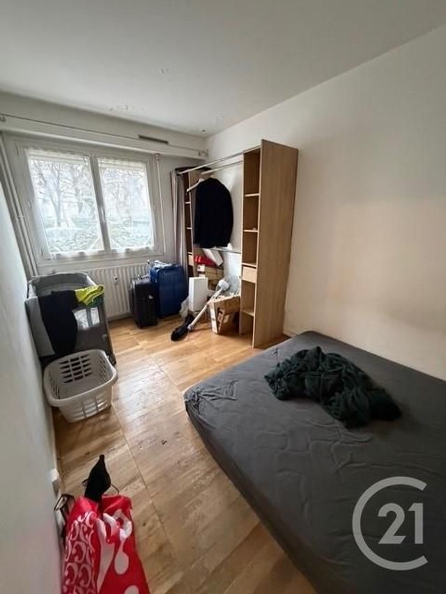Appartement F2 à vendre - 2 pièces - 42.98 m2 - EVRY - 91 - ILE-DE-FRANCE - Century 21 Eureka