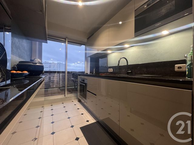 Appartement F4 à vendre - 4 pièces - 76.37 m2 - EVRY - 91 - ILE-DE-FRANCE - Century 21 Eureka