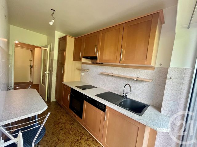 Appartement F2 à vendre - 2 pièces - 48.48 m2 - EVRY - 91 - ILE-DE-FRANCE - Century 21 Eureka