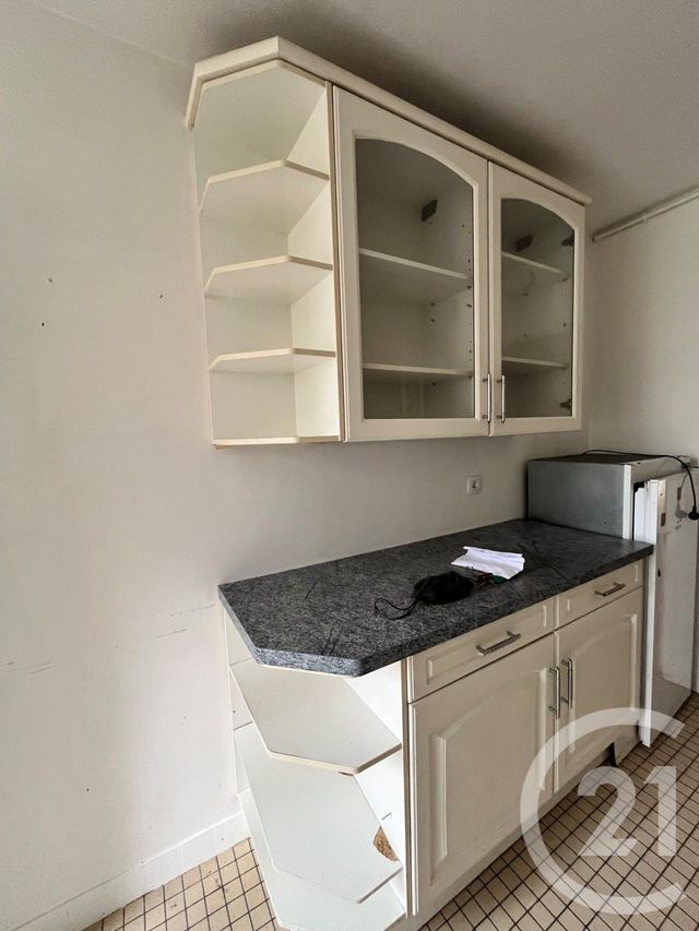 Appartement F3 à vendre - 3 pièces - 62.7 m2 - EVRY - 91 - ILE-DE-FRANCE - Century 21 Eureka