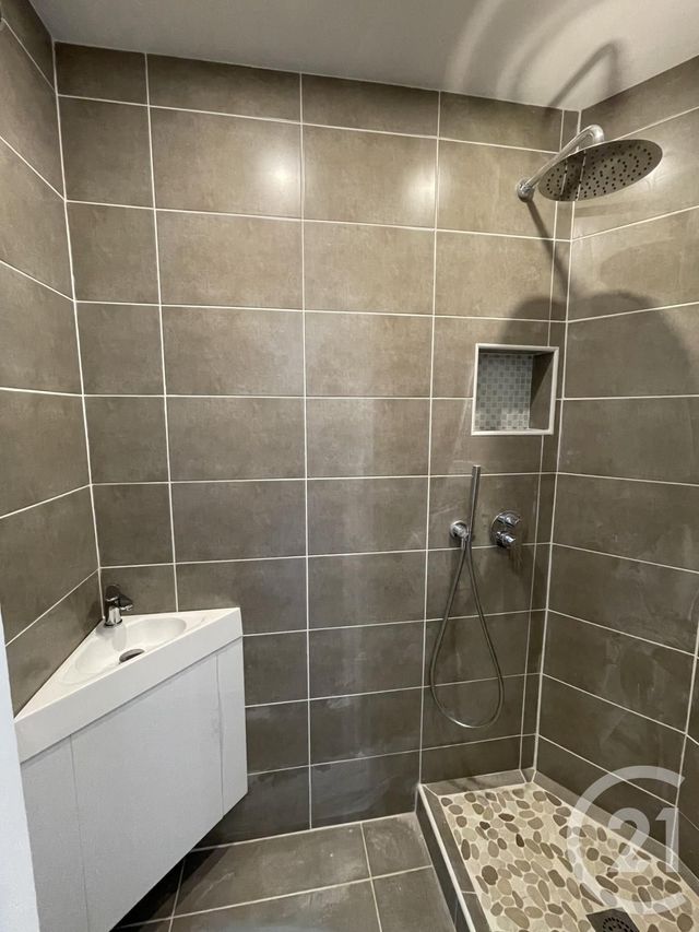 Appartement F4 à louer - 4 pièces - 78.5 m2 - EVRY - 91 - ILE-DE-FRANCE - Century 21 Eureka