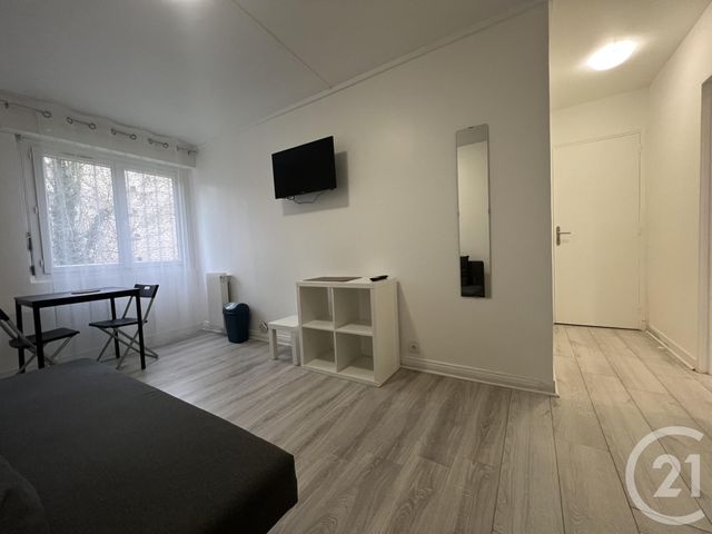 Appartement Chambre à louer - 1 pièce - 18.4 m2 - EVRY - 91 - ILE-DE-FRANCE - Century 21 Eureka