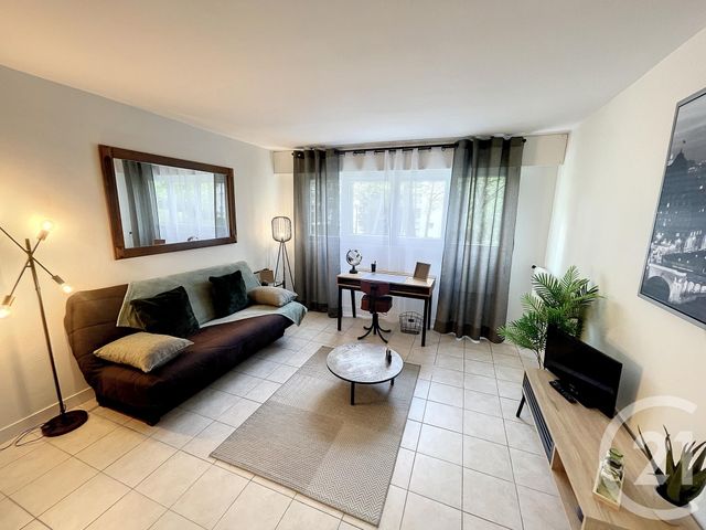 Appartement Studio à louer - 1 pièce - 22.46 m2 - EVRY - 91 - ILE-DE-FRANCE - Century 21 Eureka