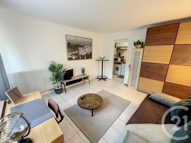 Appartement Studio à louer EVRY