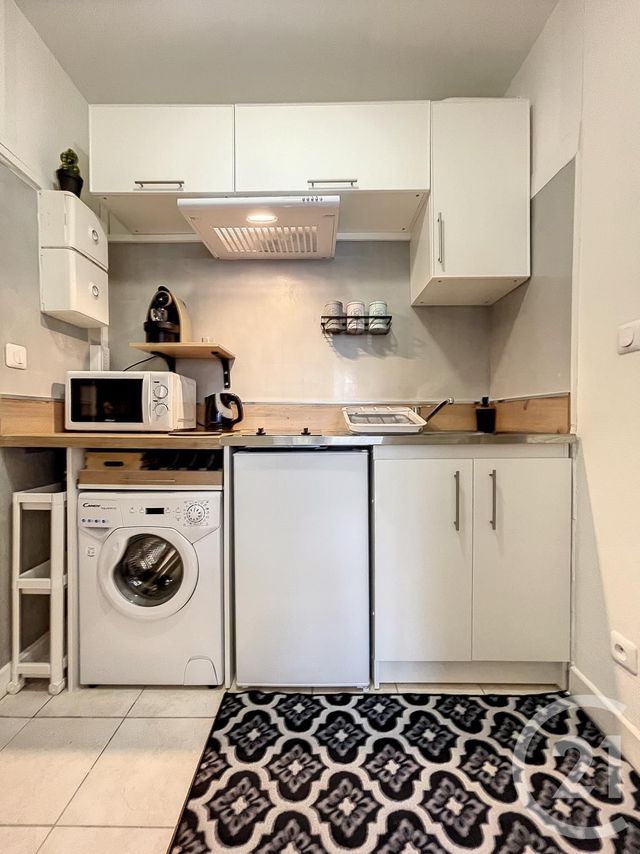 Appartement Studio à louer - 1 pièce - 22.46 m2 - EVRY - 91 - ILE-DE-FRANCE - Century 21 Eureka