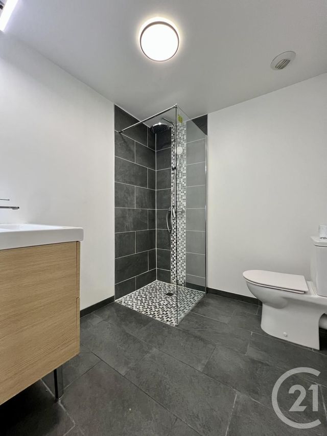 Appartement F2 à louer - 2 pièces - 42.72 m2 - EVRY - 91 - ILE-DE-FRANCE - Century 21 Eureka