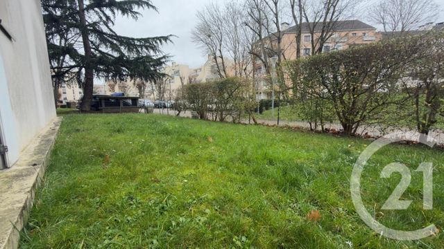 Appartement F2 à vendre - 2 pièces - 53.67 m2 - EVRY - 91 - ILE-DE-FRANCE - Century 21 Eureka