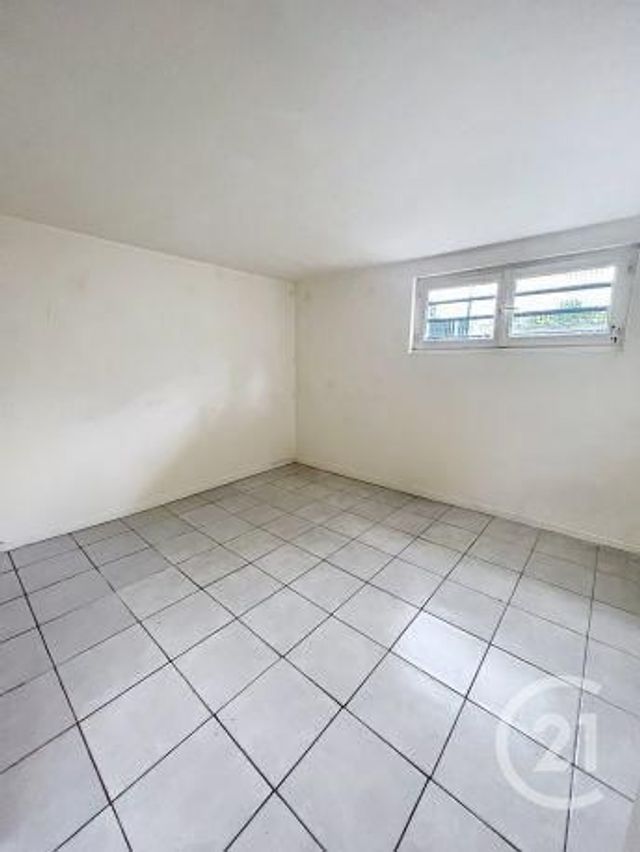 maison à vendre - 8 pièces - 166.0 m2 - CORBEIL ESSONNES - 91 - ILE-DE-FRANCE - Century 21 Eureka