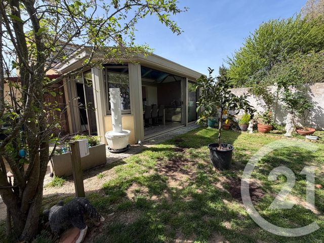 maison à vendre - 5 pièces - 94.96 m2 - COURCOURONNES - 91 - ILE-DE-FRANCE - Century 21 Eureka