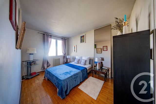 Appartement F5 à vendre - 5 pièces - 101.57 m2 - EVRY - 91 - ILE-DE-FRANCE - Century 21 Eureka