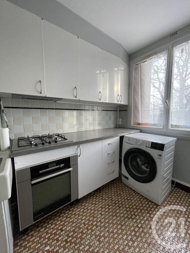 Appartement F4 à louer - 4 pièces - 67.53 m2 - RIS ORANGIS - 91 - ILE-DE-FRANCE - Century 21 Eureka