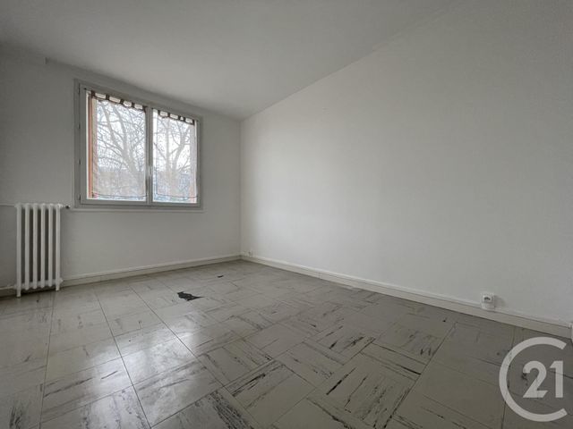 Appartement F4 à louer - 4 pièces - 67.53 m2 - RIS ORANGIS - 91 - ILE-DE-FRANCE - Century 21 Eureka