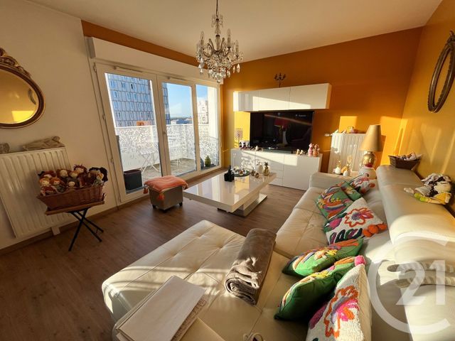 Appartement F3 à vendre - 3 pièces - 57.0 m2 - EVRY - 91 - ILE-DE-FRANCE - Century 21 Eureka