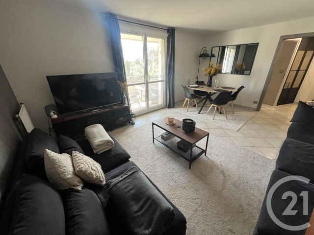 Appartement F5 à louer - 5 pièces - 90.71 m2 - ETIOLLES - 91 - ILE-DE-FRANCE - Century 21 Eureka