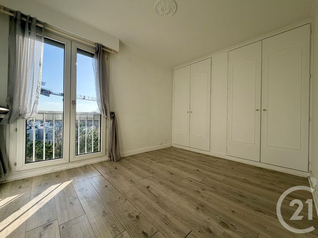 Appartement F4 à louer - 4 pièces - 76.26 m2 - EVRY - 91 - ILE-DE-FRANCE - Century 21 Eureka