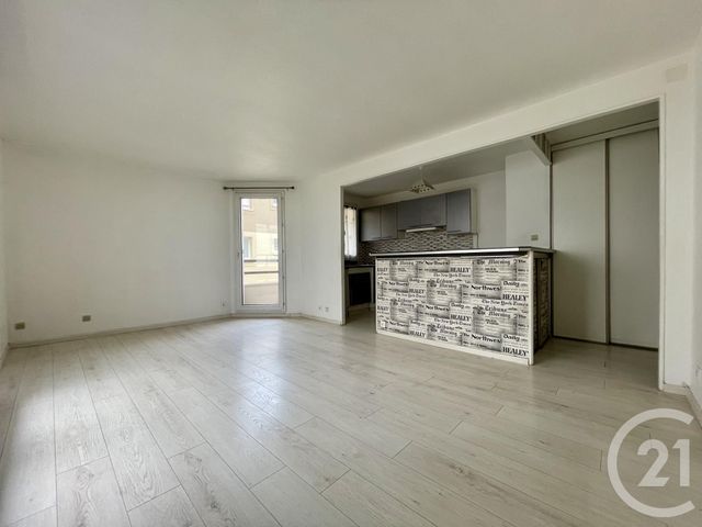 Appartement F3 à louer - 3 pièces - 54.86 m2 - EVRY - 91 - ILE-DE-FRANCE - Century 21 Eureka