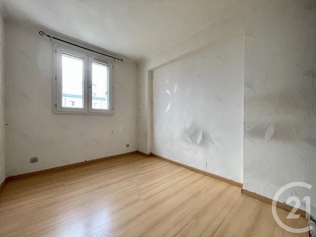 Appartement F3 à louer - 3 pièces - 54.86 m2 - EVRY - 91 - ILE-DE-FRANCE - Century 21 Eureka