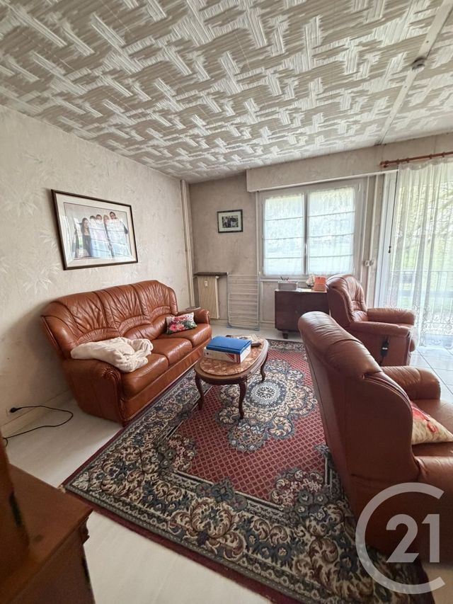 Appartement F4 à vendre - 4 pièces - 79.74 m2 - EVRY - 91 - ILE-DE-FRANCE - Century 21 Eureka