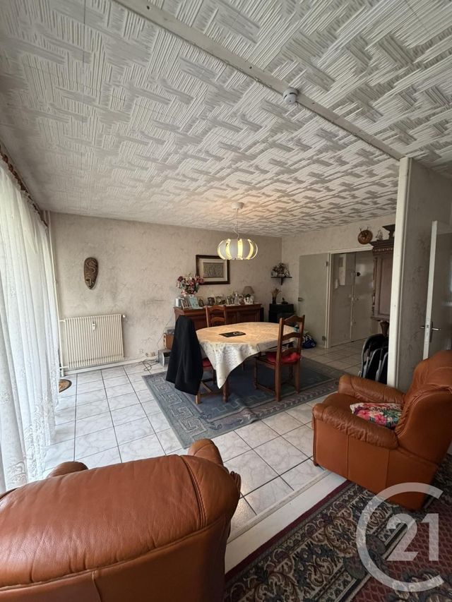 Appartement F4 à vendre - 4 pièces - 79.74 m2 - EVRY - 91 - ILE-DE-FRANCE - Century 21 Eureka