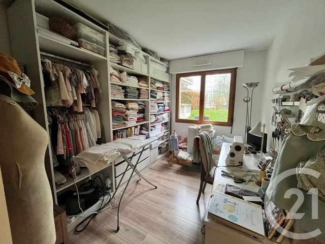 Appartement F3 à vendre - 3 pièces - 65.0 m2 - EVRY - 91 - ILE-DE-FRANCE - Century 21 Eureka