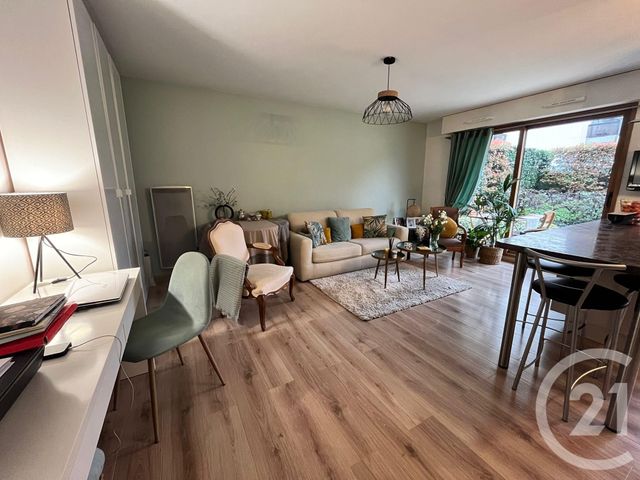 Appartement F3 à vendre - 3 pièces - 65.0 m2 - EVRY - 91 - ILE-DE-FRANCE - Century 21 Eureka