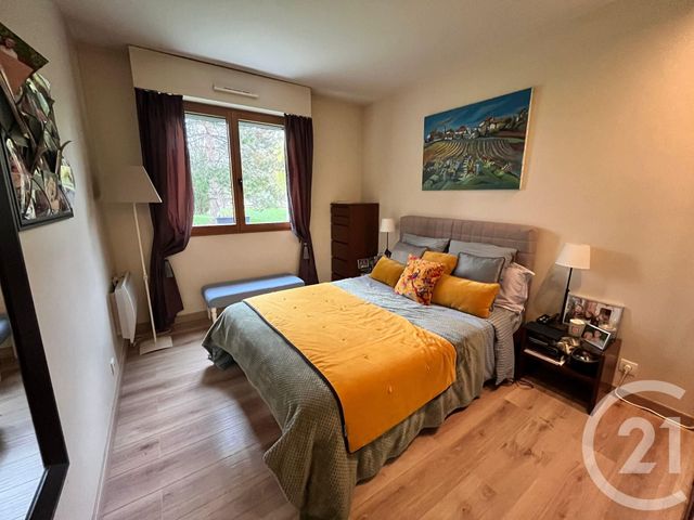 Appartement F3 à vendre - 3 pièces - 65.0 m2 - EVRY - 91 - ILE-DE-FRANCE - Century 21 Eureka
