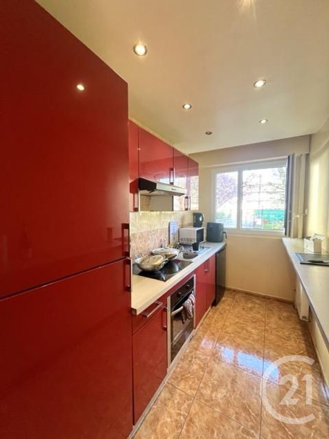 Appartement F4 à vendre - 4 pièces - 76.4 m2 - EVRY - 91 - ILE-DE-FRANCE - Century 21 Eureka