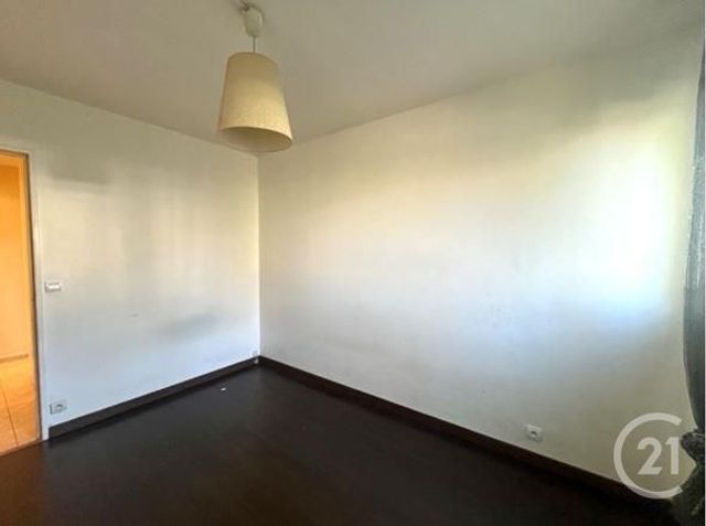 Appartement F4 à vendre - 4 pièces - 76.4 m2 - EVRY - 91 - ILE-DE-FRANCE - Century 21 Eureka