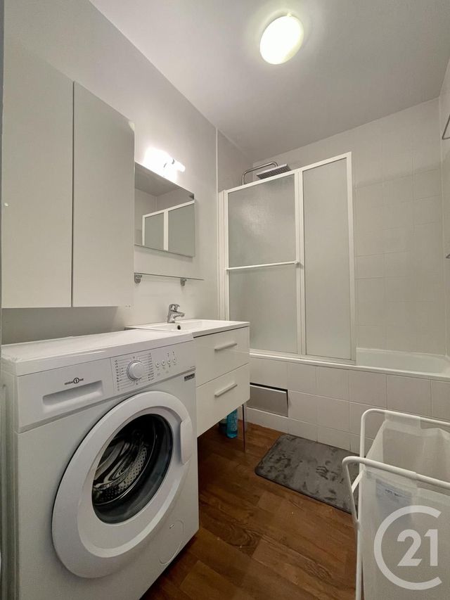 Appartement F3 à louer - 3 pièces - 67.06 m2 - EVRY - 91 - ILE-DE-FRANCE - Century 21 Eureka