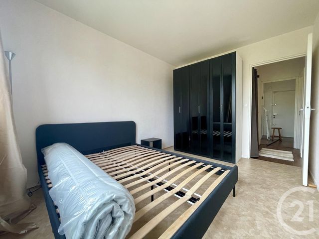 Appartement F3 à louer - 3 pièces - 67.06 m2 - EVRY - 91 - ILE-DE-FRANCE - Century 21 Eureka