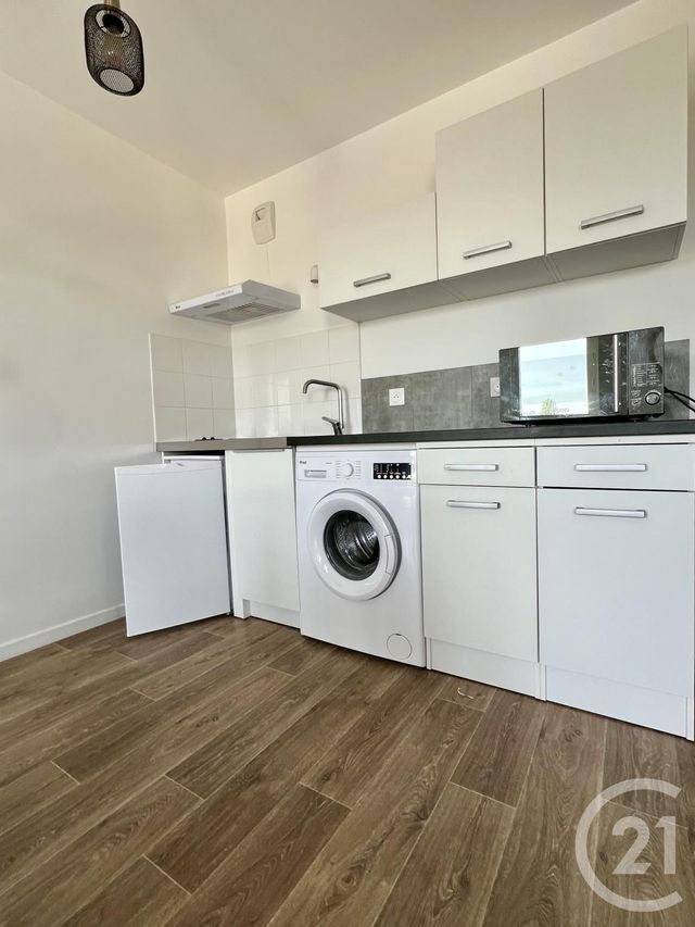 Appartement F1 à louer - 1 pièce - 31.26 m2 - BAGNEUX - 92 - ILE-DE-FRANCE - Century 21 Eureka