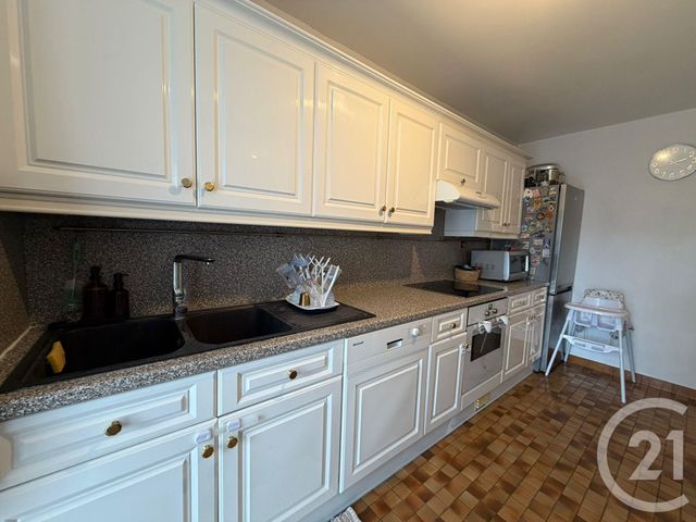 Appartement à vendre - 4 pièces - 77.0 m2 - EVRY - 91 - ILE-DE-FRANCE - Century 21 Eureka