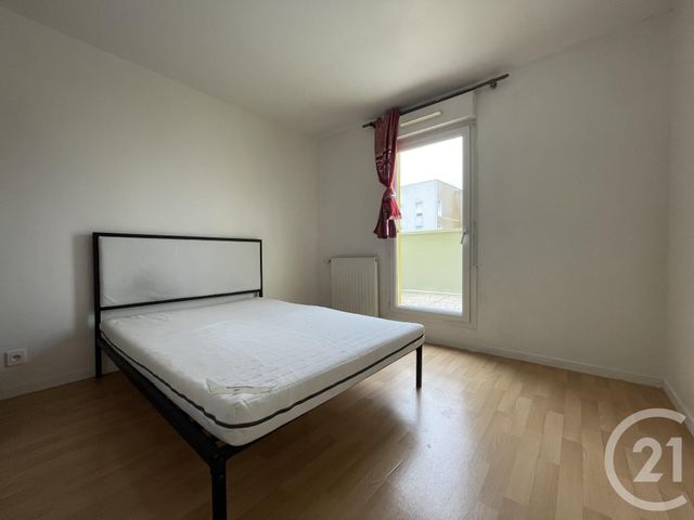 Appartement F3 à louer - 3 pièces - 55.61 m2 - EVRY - 91 - ILE-DE-FRANCE - Century 21 Eureka