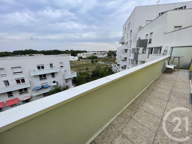 Appartement F3 à louer - 3 pièces - 55.61 m2 - EVRY - 91 - ILE-DE-FRANCE - Century 21 Eureka