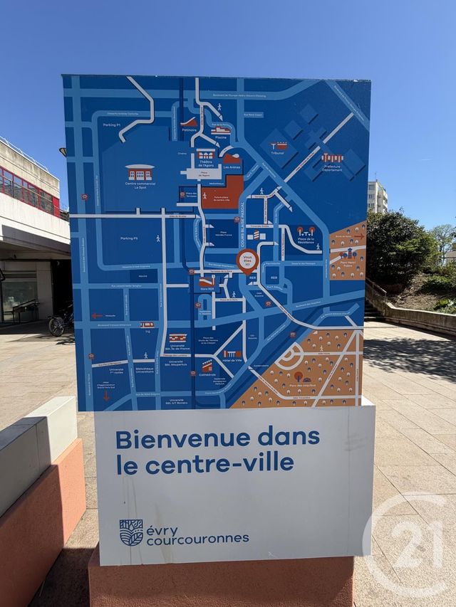 Appartement à vendre - 4 pièces - 138.0 m2 - EVRY - 91 - ILE-DE-FRANCE - Century 21 Eureka