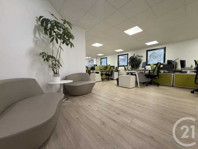 Appartement à vendre - 4 pièces - 138.0 m2 - EVRY - 91 - ILE-DE-FRANCE - Century 21 Eureka