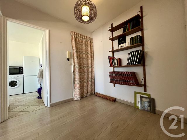 Appartement F4 à vendre - 4 pièces - 77.2 m2 - EVRY - 91 - ILE-DE-FRANCE - Century 21 Eureka