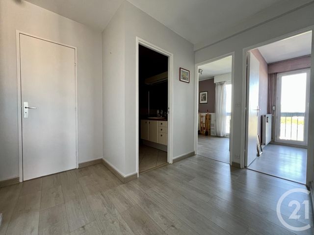 Appartement F4 à vendre - 4 pièces - 77.2 m2 - EVRY - 91 - ILE-DE-FRANCE - Century 21 Eureka