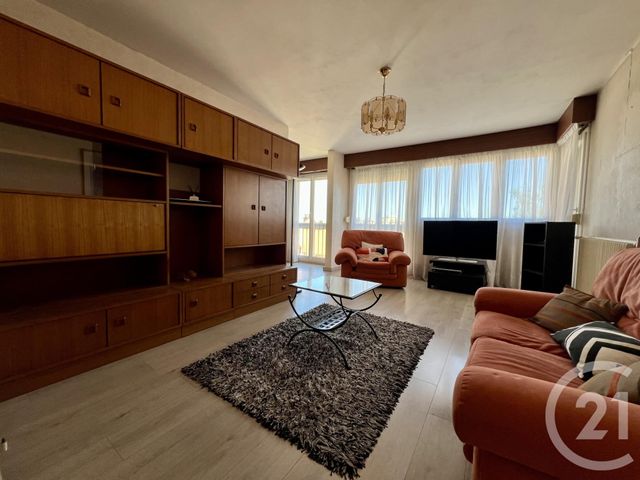 Appartement F4 à vendre - 4 pièces - 77.2 m2 - EVRY - 91 - ILE-DE-FRANCE - Century 21 Eureka