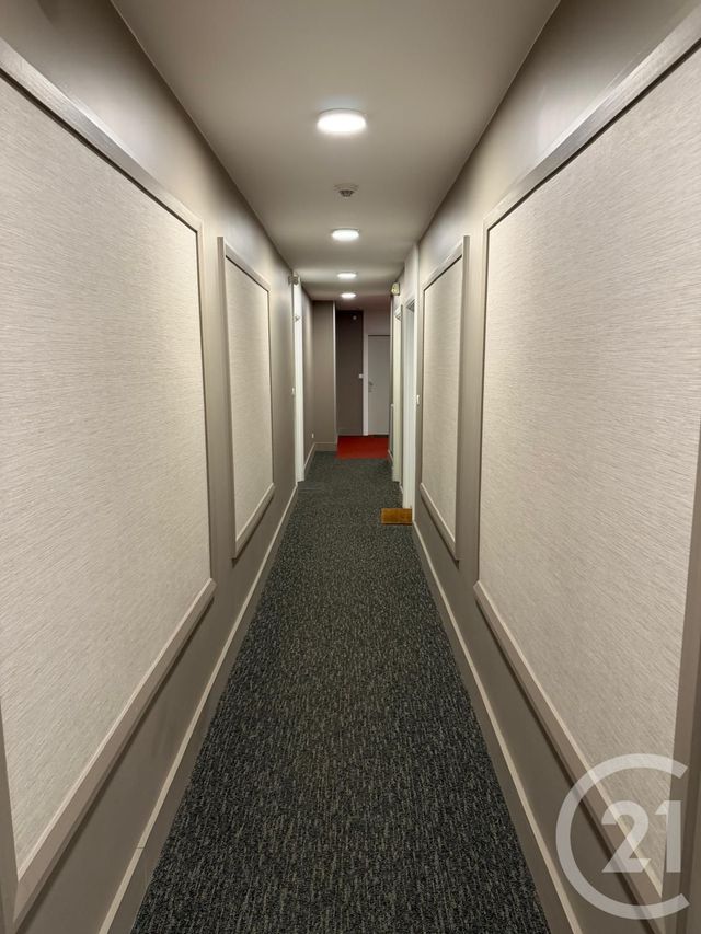 Appartement F3 à vendre - 3 pièces - 60.81 m2 - EVRY - 91 - ILE-DE-FRANCE - Century 21 Eureka