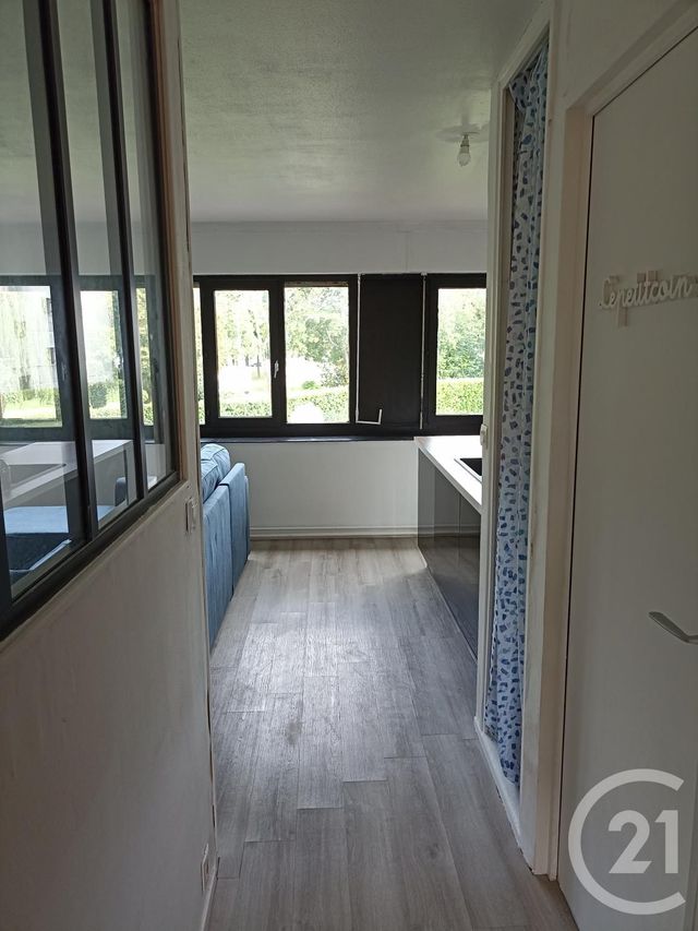 Appartement F1 à vendre - 1 pièce - 34.0 m2 - EVRY - 91 - ILE-DE-FRANCE - Century 21 Eureka