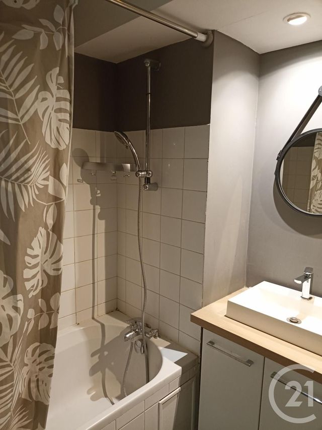 Appartement F1 à vendre - 1 pièce - 34.0 m2 - EVRY - 91 - ILE-DE-FRANCE - Century 21 Eureka