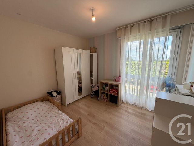 Appartement à vendre - 4 pièces - 77.0 m2 - EVRY - 91 - ILE-DE-FRANCE - Century 21 Eureka
