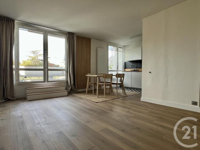 Appartement F3 à louer - 3 pièces - 72.95 m2 - EVRY - 91 - ILE-DE-FRANCE - Century 21 Eureka