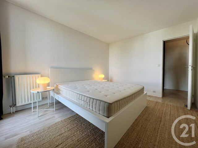 Appartement F3 à louer - 3 pièces - 72.95 m2 - EVRY - 91 - ILE-DE-FRANCE - Century 21 Eureka