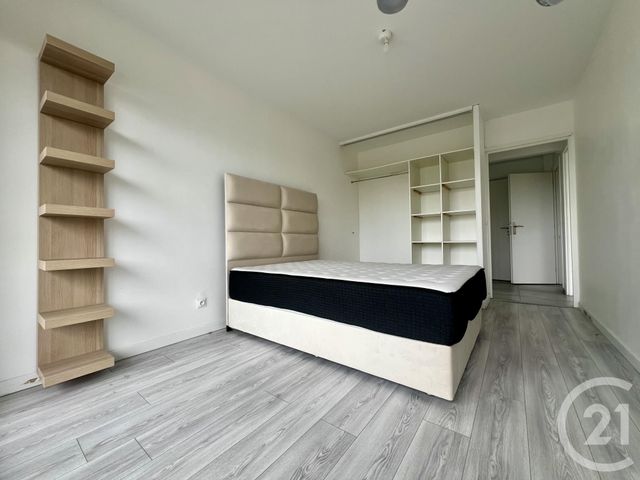 Appartement F2 à louer - 2 pièces - 48.0 m2 - COMBS LA VILLE - 77 - ILE-DE-FRANCE - Century 21 Eureka