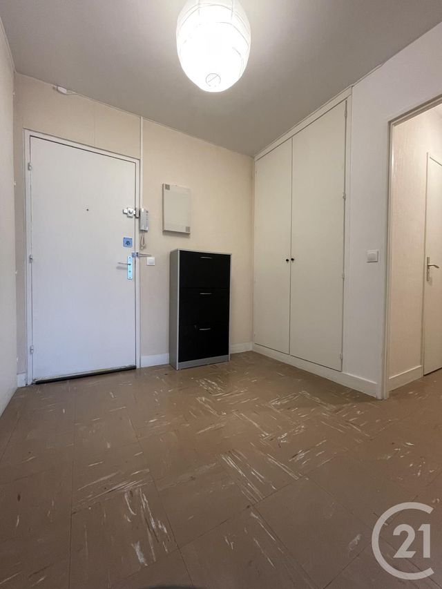 Appartement F4 à louer - 4 pièces - 78.06 m2 - EVRY - 91 - ILE-DE-FRANCE - Century 21 Eureka