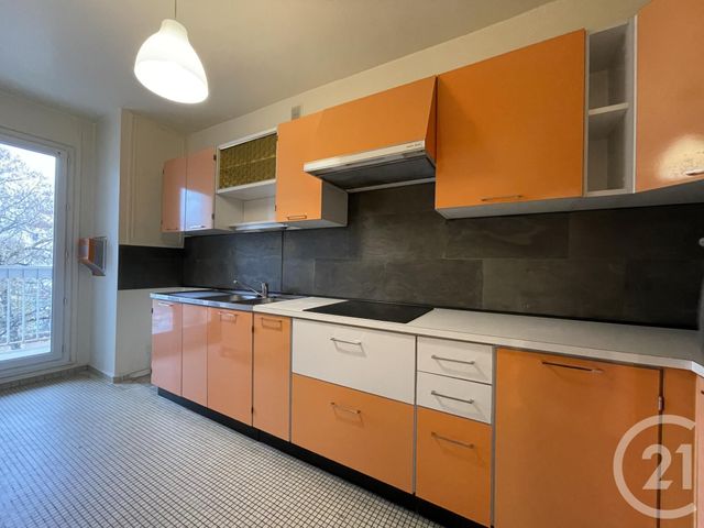 Appartement F4 à louer - 4 pièces - 78.06 m2 - EVRY - 91 - ILE-DE-FRANCE - Century 21 Eureka