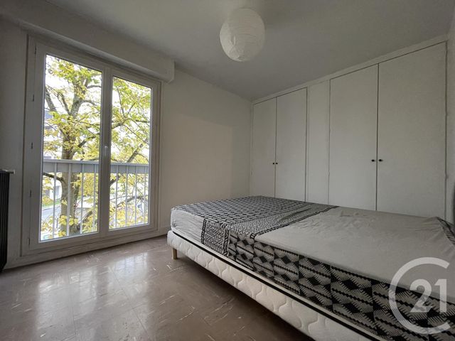 Appartement F4 à louer - 4 pièces - 78.06 m2 - EVRY - 91 - ILE-DE-FRANCE - Century 21 Eureka
