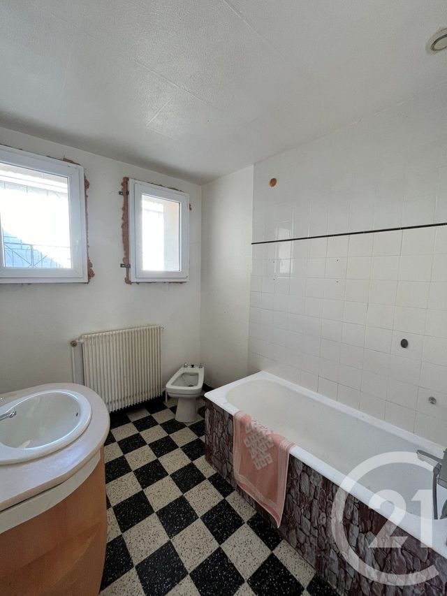 maison à vendre - 4 pièces - 76.17 m2 - AMILLY - 45 - CENTRE - Century 21 Eureka